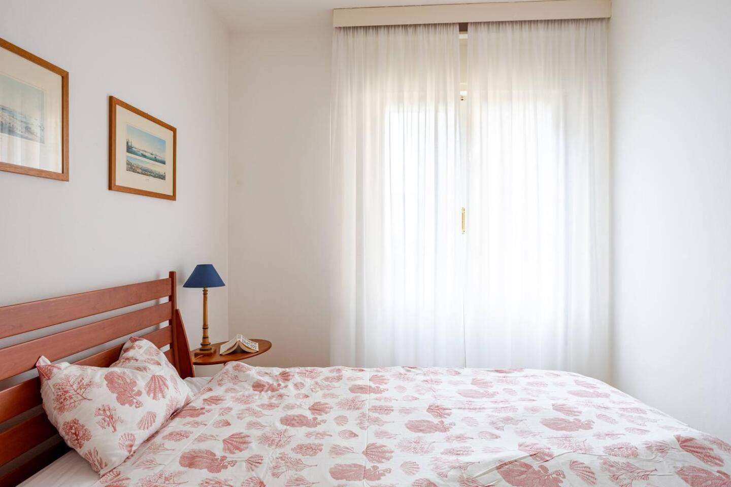 Sunny Home, Appartamento In Centro E Vicino Alla Spiaggia Градо Екстер'єр фото